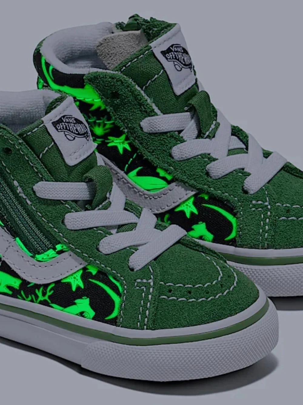 Vans Toddler Sk8-Hi Reissue Side Zip Shark size 7.5